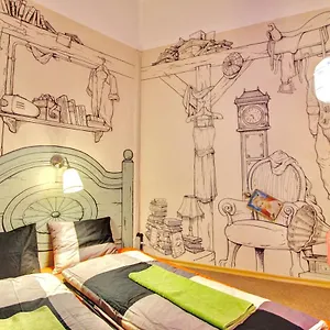 Vandrerhjem Lavender Circus Hostel, Doubles & Ensuites, Budapest